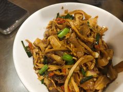-富正毅三下锅·湘西韵味(天门山索道店)