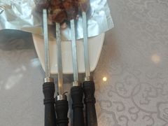 -汗腾格里·风味餐厅(新疆驻京办店)