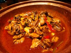 -老滇山寨•云南特色菜•地方菜•民族风情歌舞表演(金碧店)