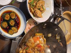 -富正毅三下锅·湘西韵味(天门山索道店)