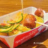 氛围感小吃店 人生无常大肠包小肠