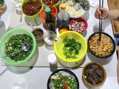 -小倪羊肉米线馆