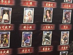 -暴风岛沉浸式体验馆(百联世纪店)