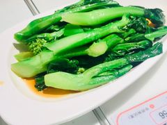 -新大咀港式茶餐厅(宝山万达店)