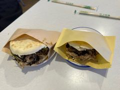 -烤鸭肉夹馍鸭汤店