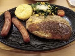 香肠牛肉汉堡-萨莉亚意式餐厅(国展天虹店)