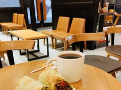 -星巴克臻选(威海威高广场店)