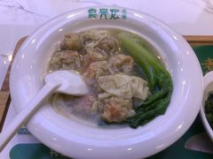 -袁亮宏饺子云吞(侯家桥菜场店)