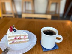 树莓红茶戚风-三花屋 Mihhanaya