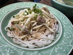 茭白肉丝面-老清朝包子铺(开明街店)