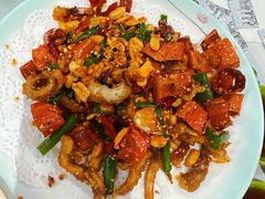 -巧克力渔家.小船海鲜胶东菜(万平口店)