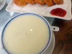 -周大娘牛乳(旧寨古村总店)