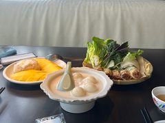 -大头虾越式风味餐厅(光明广场店)