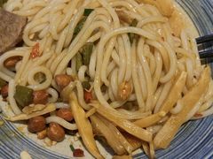 -牛八宝桂林米粉(八里庄店)