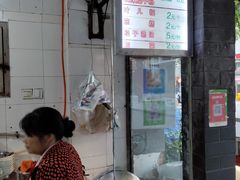 -崇州余荞面(落虹桥店)