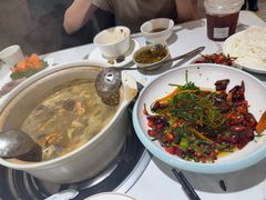-原林野山菌火锅·炒菌(关上野生菌一条街店)