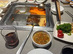 -海底捞火锅(新松江路店)