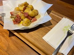 -星巴克臻选(北京嘉里中心第二店)