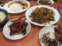 -煲煲掂风味煲仔饭餐厅(西区店)