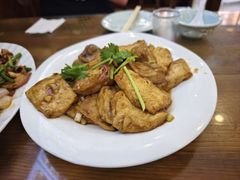 -金丝饭庄(金丝新天地保障性住宅小区店)