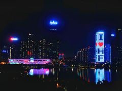 -天鹅湖大酒店