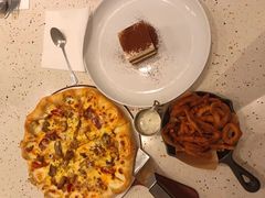 -必胜客(WOW西丽店)