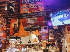 -鲨鱼美式餐厅酒吧Sharky