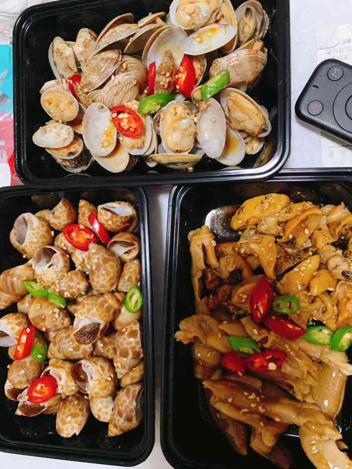 蓝鲸捞汁小海鲜(龙华店)-"超级不错的小海鲜[强]「鲍鱼墨鱼仔双拼.