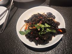 -万重锦·人文川菜馆(骡马市店)