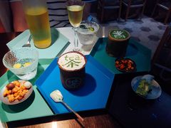 -茶是一枝花泡茶店