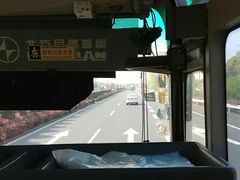 -平望服务区·停车场