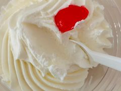 -红宝石·鲜奶小方·海派西点房(浦三店)