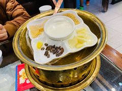 -哈啾嗨·新概念蒙餐(红星新城店)