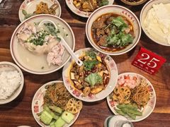 -老方桌烂蹄花川菜馆(九龙坡店)