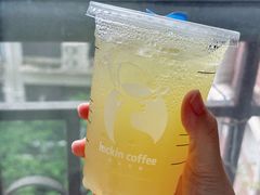 -瑞幸咖啡(时代TIT广场店)