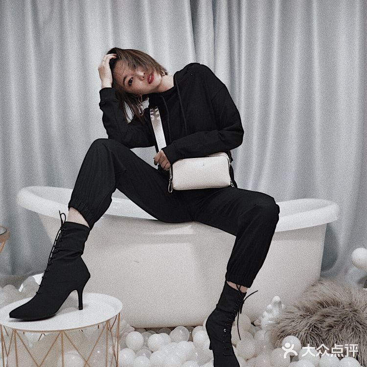 天津网红民宿拍照打卡/欧美Ins风穿搭