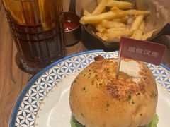 -必胜客(城西银泰店)