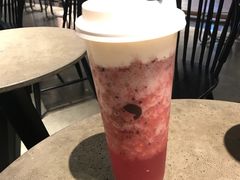 芝芝莓果-喜茶(上海正大广场店)