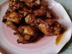 -爱的果实月嫂育婴师(世纪东方店)