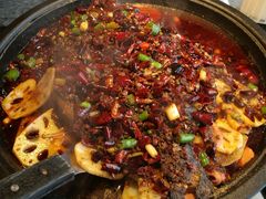 -吞鱼兽麻辣烤鱼(万达店)