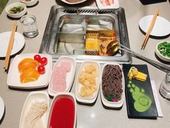 -海底捞火锅(金山百联店)