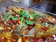 -老东镇啤酒屋海鲜加工·蒸汽海鲜·海鲜烧烤(台东店)