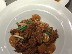 -闫府私房菜·老字号(恒隆店)