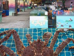 -三亚火车头万人海鲜广场