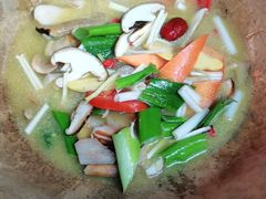 -云南野生菌石锅鱼石锅鸡(大金塔店)