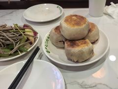 -尹记门钉肉饼(丰台站店)