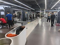 -超鹿运动(五四路恒力城店)