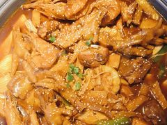 -徐记小怪兽肉蟹煲店(哈西万达金街店)