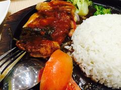 -佰搭果·广式茶餐厅(西华路店)