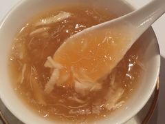 蟹肉烩官燕-唐阁(香港朗廷酒店)